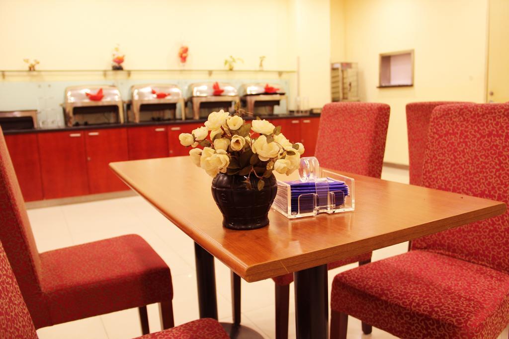 Hanting Hotel Ji'Nan Jiefang Road 2Nd Jinan Kamer foto